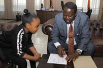 Wendy Waeni with former Prime Minister Raila Odinga