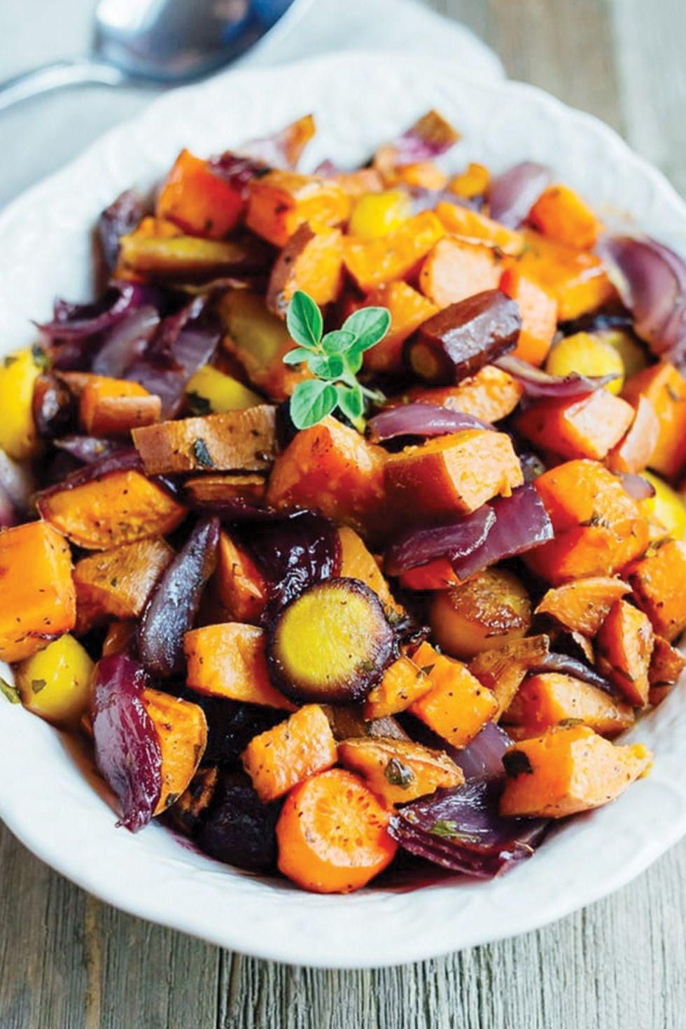 25 Vegan Thanksgiving Recipes You Won't Be Mad About Eating
