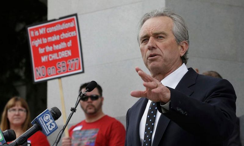 On vaccines 'he is wrong,' family says of Kennedy