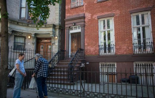 When the Real Estate Mogul Tried to Supersize His $8 Million Brownstone