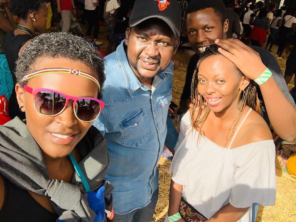 Mwalimu Churchill had selfie moments with fans.