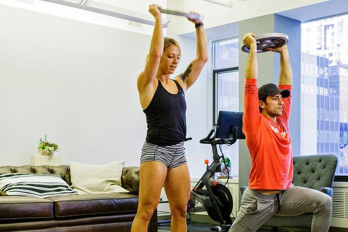 The Perfect Couples' Workout To Build Muscle