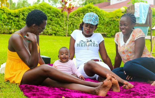Akothee with her sister Chebbie