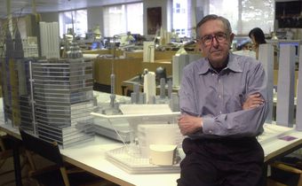 Cesar Pelli, Architect Who Elevated Glass and Dazzled With His Towers, Dies at 92