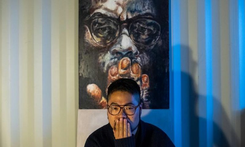 Chinese dissident cartoonist Badiucao says the social networking site Twitter is pandering to China