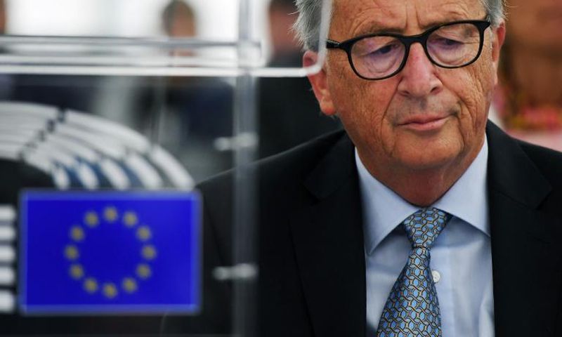 European Commission President Jean-Claude Juncker warns that a no-deal Brexit looms, and that time is running out to avoid it
