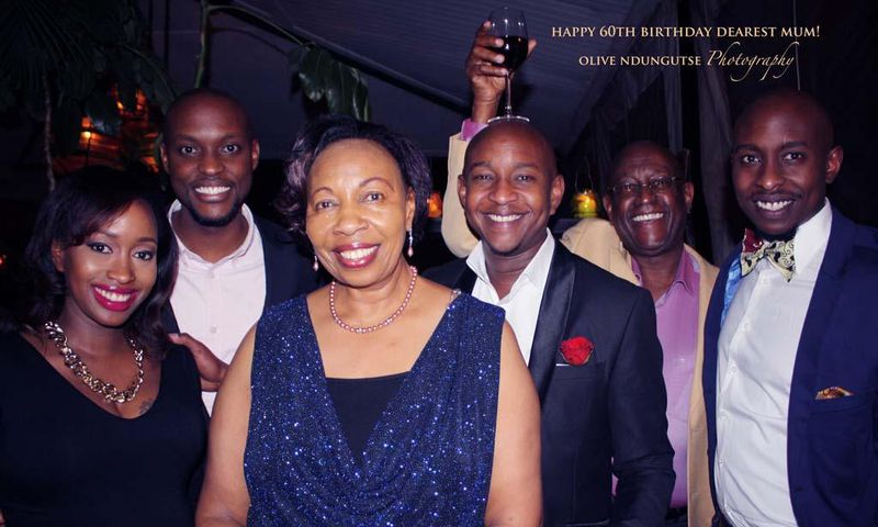 L-R: Janet Mbugua, Eddie Ndichu, Janet’s Mum, Samuel Mbugua, Their dad and Timothy Mbugua (officialjanetmbugua.com)