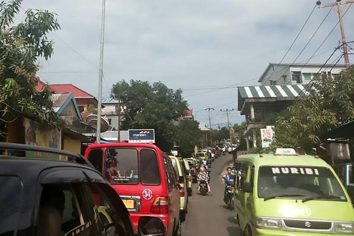 The earthquake in Ambon, capital of the Maluku islands in Indonesia, prompted panic by local residents who fled to hifgher ground for fear of a possible tsunami