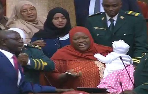 MP Zulekha Hassan with baby in parliament chambers