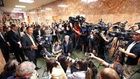 Guns-drawn raid chills advocates of free press