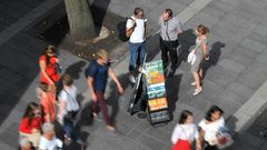 Jehovah's Witnesses display brochures in the French city of Nantes in 2018