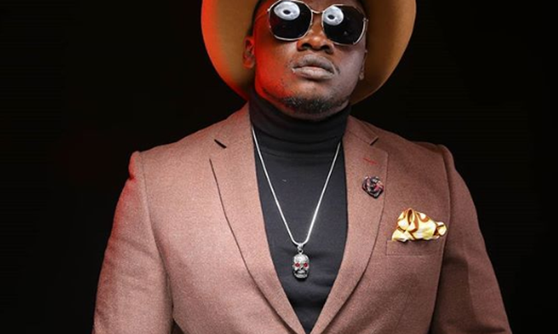 Fans react to video of Khaligraph Jones jamming to his latest song with wife and daughter