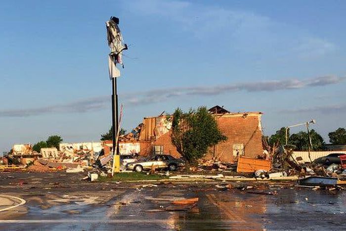 Deadly Tornado strikes El Reno, an Oklahoma City suburb