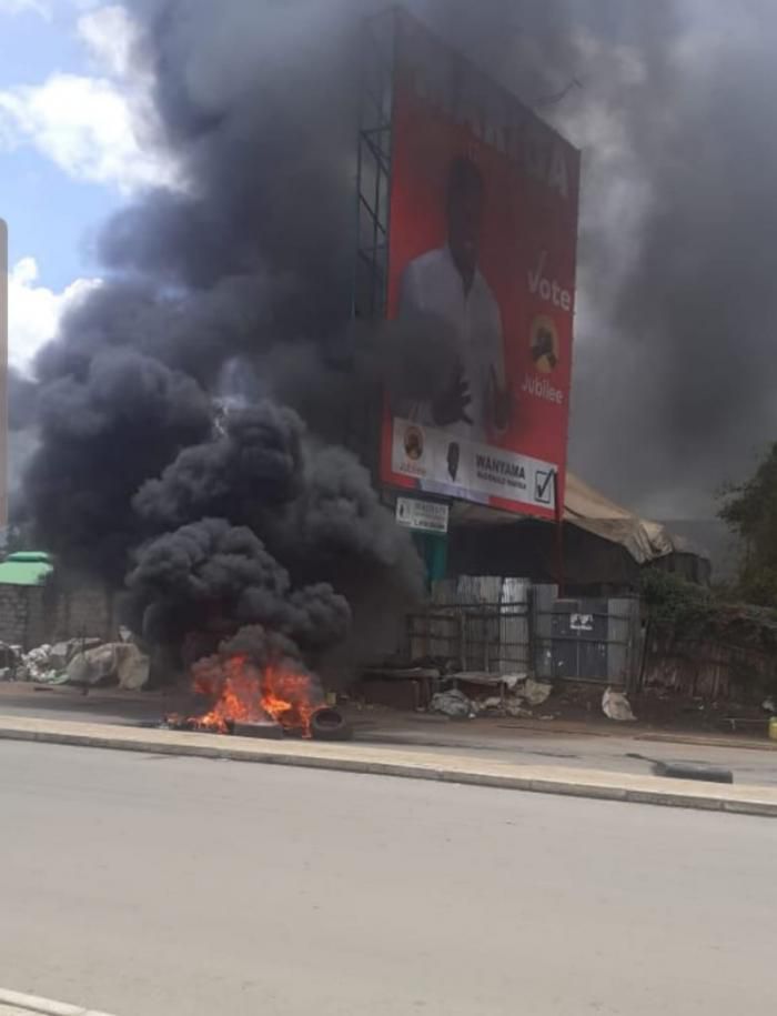 Mariga left counting millions in losses after rowdy youths attacked his convoy in Kibra [Photos]