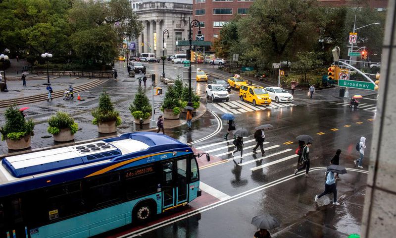 Cars All but Banned on One of Manhattan's Busiest Streets