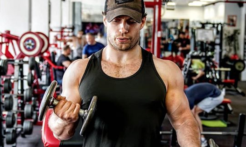 Henry Cavill Shares His Secret To Getting Big Arms