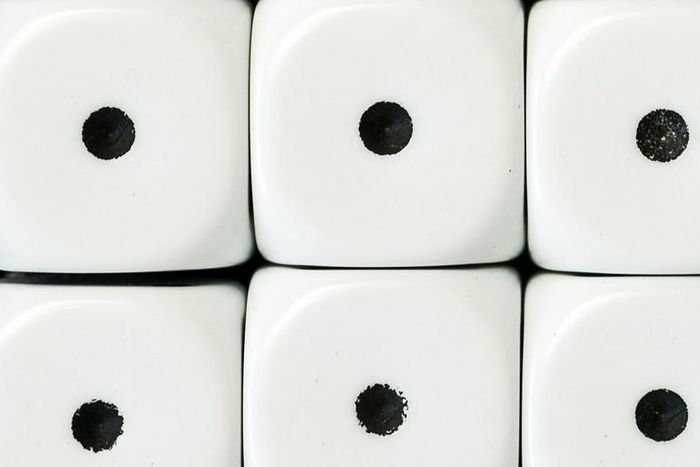 Dr. Pimple Popper Clears Blackheads On Back