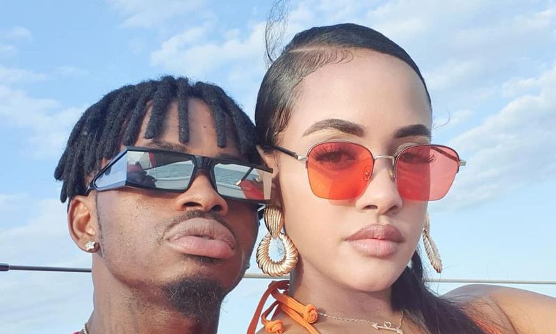 Dee and T (Instagram)