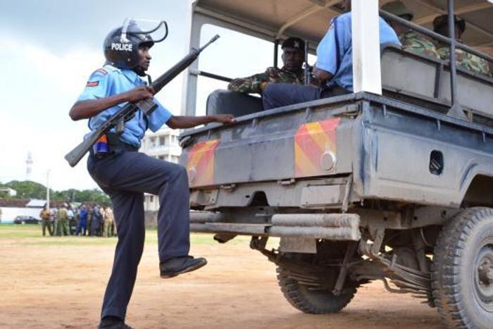 File image of police officers on duty. Lukenya Assistant County Commissioner Ms. Elizabeth Karitu has been interdicted for allegedly losing the keys to a container in which which the upcoming national examination papers are stored