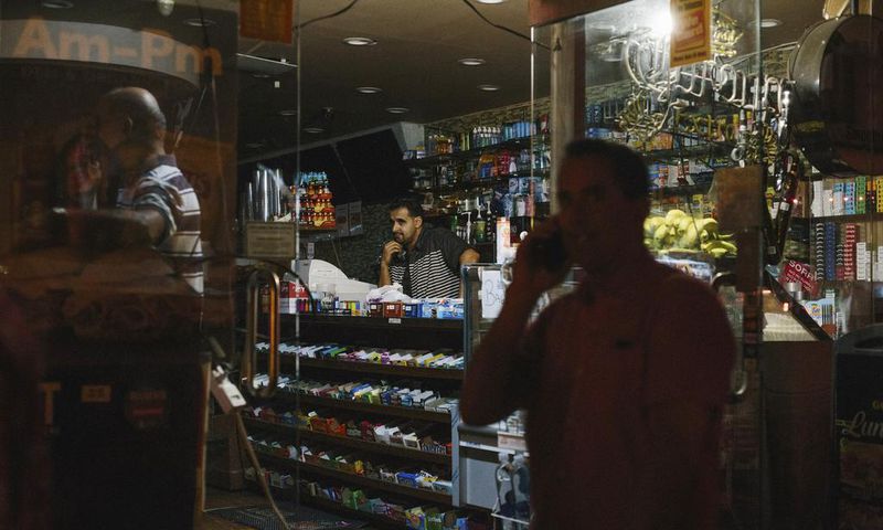 Con Ed Apologizes for Blackout; Underlying Cause Not Yet Known
