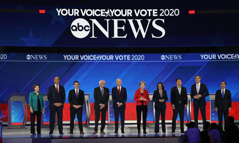 Divide Over Health Care Ignites Fiery Exchanges in Democratic Debate