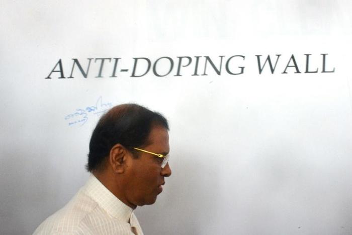 Sri Lankan President Maithripala Sirisena says his decision to resume executions is to send a message to drug traffickers