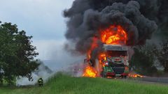 Two trucks burst into flames along Nairobi-Nakuru highway (Courtesy)