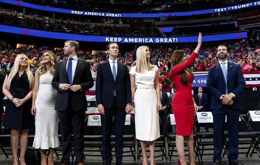 Trump Campaign Manager Sees President's Family as Political 'Dynasty'