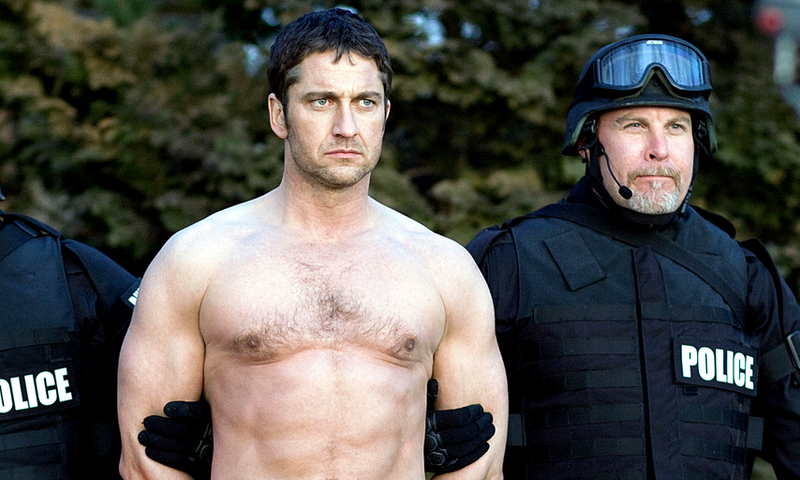 Try Gerard Butler's Full Body Workout