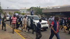 ___7613717___2017___11___17___15___Raila+Returns