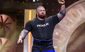 Watch the Mountain Knock Out 805-Pound Deadlifts