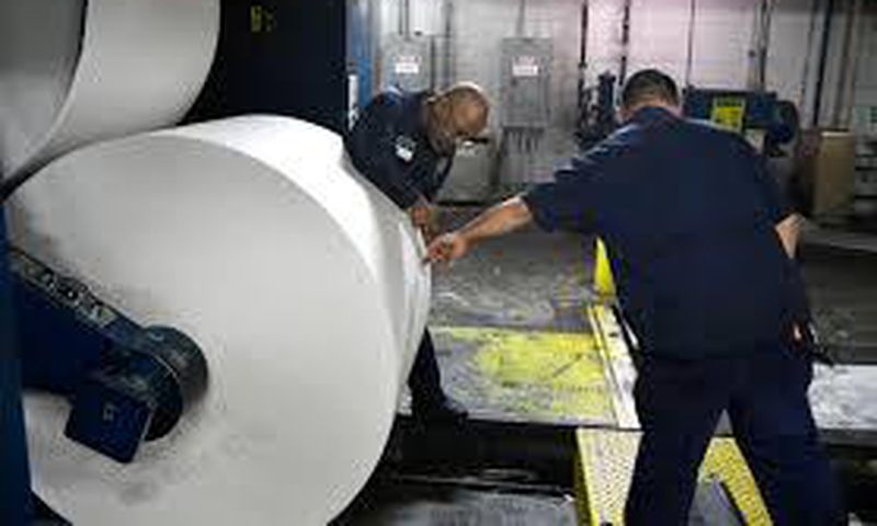 Printing giant has deadline, but the job is not yet set