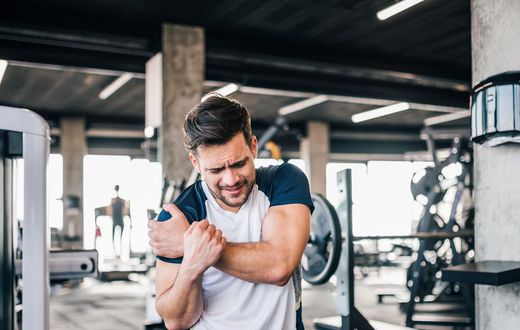 How to Solve AC Joint Pain in Your Shoulder