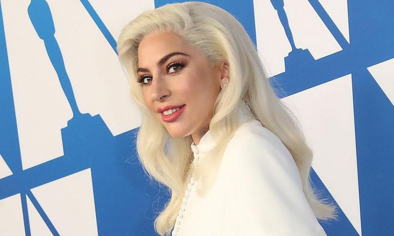 Lady Gaga Says She Is A "Single Lady"