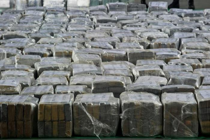 A Mexican judge ruled, for the first time, to allow two petitioners to "possess, transport and use cocaine," but not to sell it