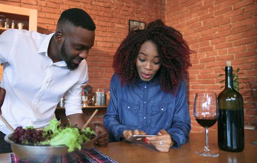 Why you should marry a man who cooks (shutterstock)