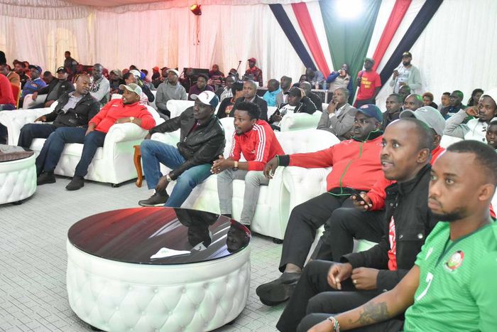 DP William Ruto among other elected leaders watching the Algeria versus Kenya AFCON match. Politicians rain insults on Harambee Stars after 2-0 loss in first AFCON match