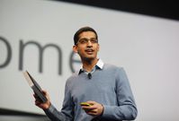 20 Tech Giants Before and After They Made It Big