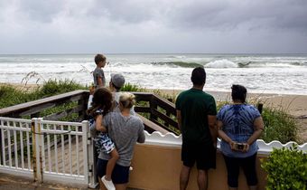 Five Dead in the Bahamas as Storm Continues Its Assault on the Islands
