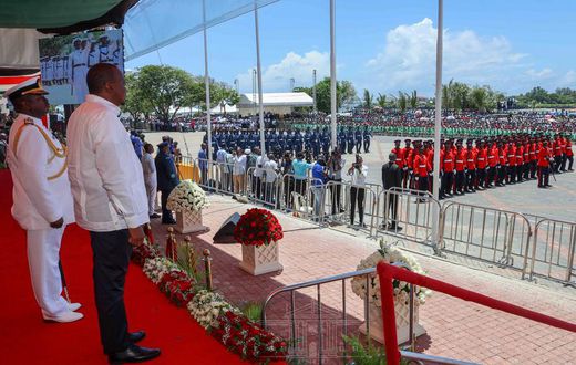 Soldiers force Mombasa residents seeking to attend Mashujaa Day fete to swim in sewerage