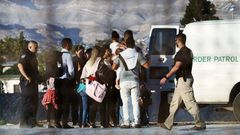 Federal Judge blocks Barr's attempt to deny asylum-seekers bail