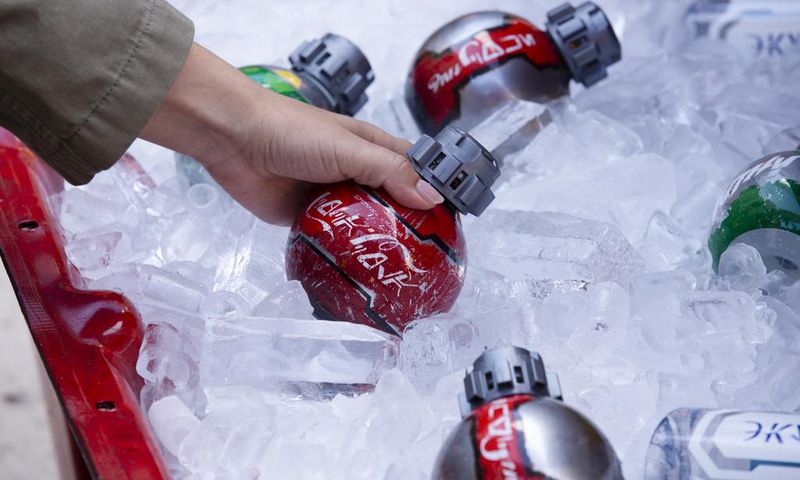 TSA Reverses Ban on 'Star Wars'-Themed Thermal Detonator Coke Bottles