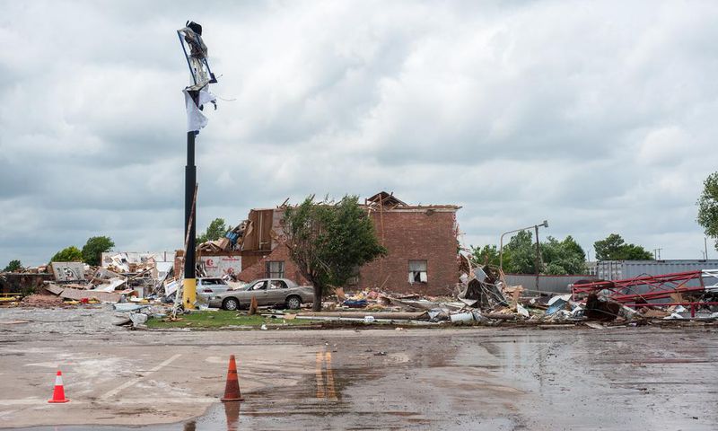 Tornado Leaves an Oklahoma Town Shaken