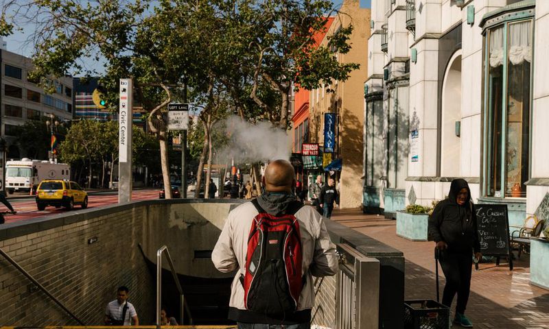 States Rush to Limit Vaping, but Results Remain Uncertain