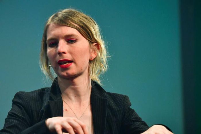 Former US Army intelligence analyst Chelsea Manning says she will not testify before a federal grand jury about her dealings with WikiLeaks, even if it means more jail time
