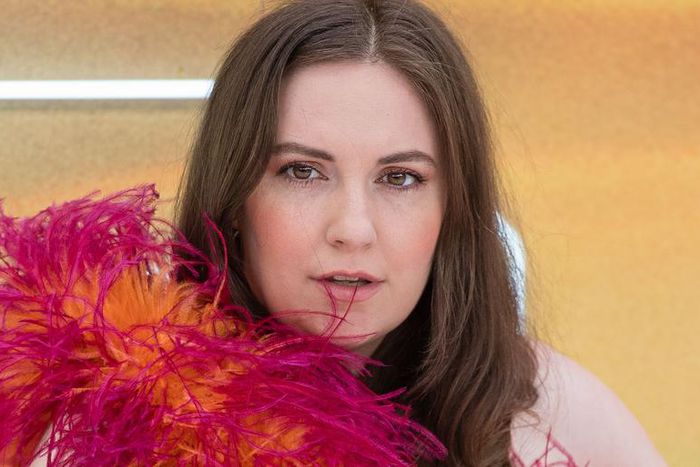 Lena Dunham Opens About Dramatic Weight Loss