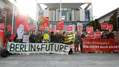 Protesting voices have grown louder in Germany, putting pressure on Chancellor Angelaq Merkel and her government to strike a broad climate deal