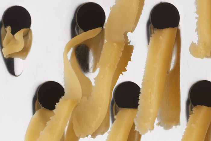 Dr. Pimple Popper Shows Off Comedone Extractor