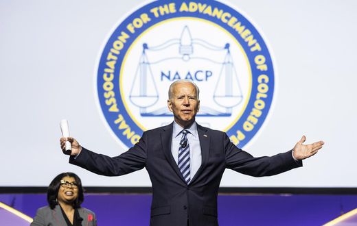 What the 2020 Democrats Said About Trump and Race at the NAACP Forum