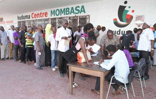 Kenyans registering for Huduma Namba